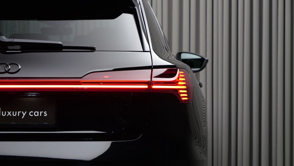 Audi e-tron 50 S-line quattro 5d