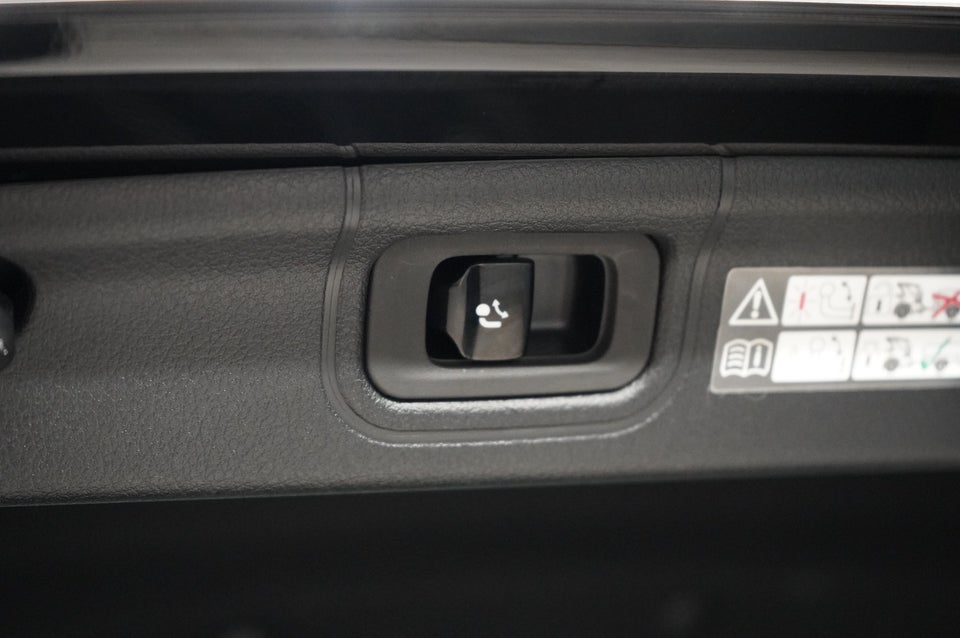 Mercedes C300 e 2,0 Advantage aut. 4d