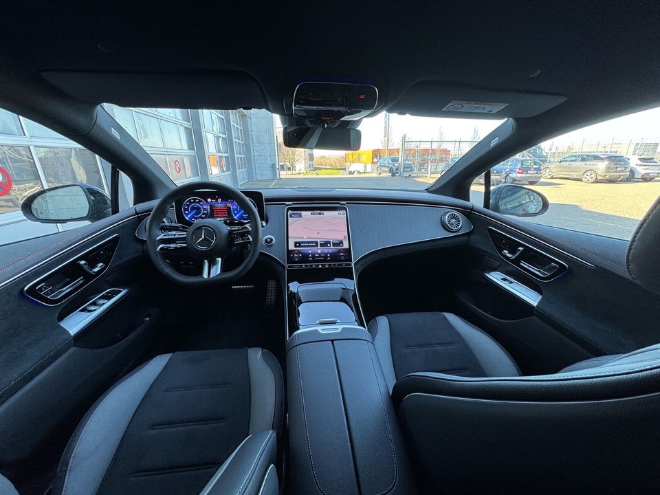 Mercedes EQE300 AMG Line 4d