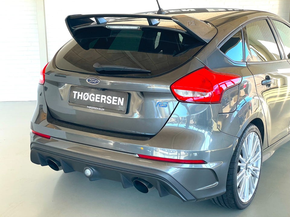 Ford Focus 2,3 SCTi 350 RS 5d