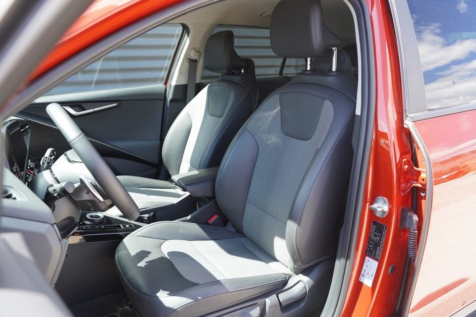 Kia Niro 64 EV Prestige 5d