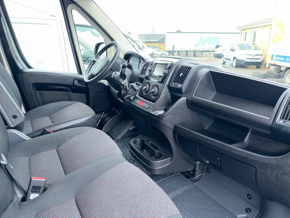 Citroën Jumper 35+ 2,2 BlueHDi 165 L2H2 FlexLine