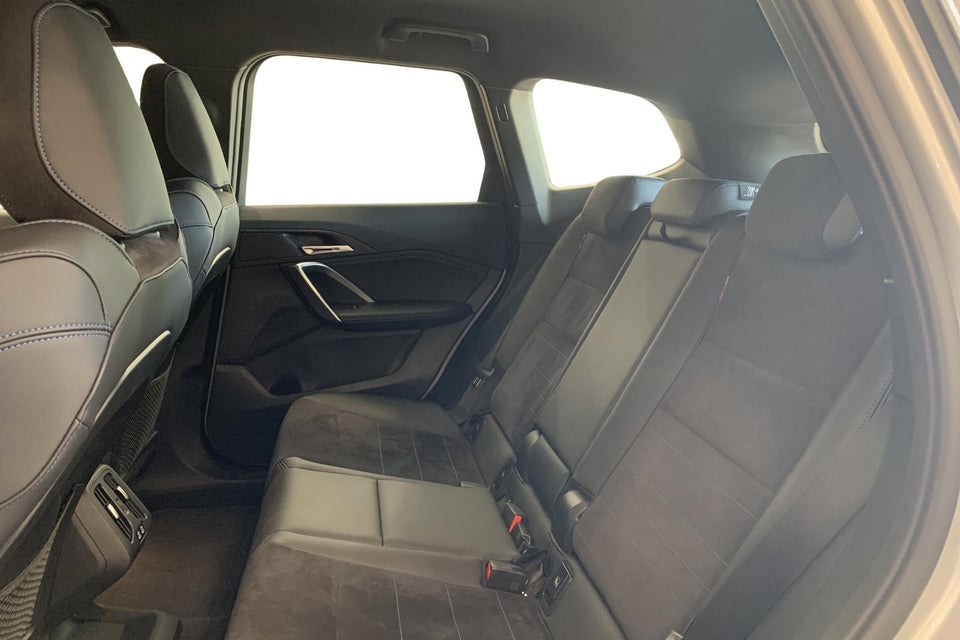 BMW iX1 xDrive30 M-Sport 5d