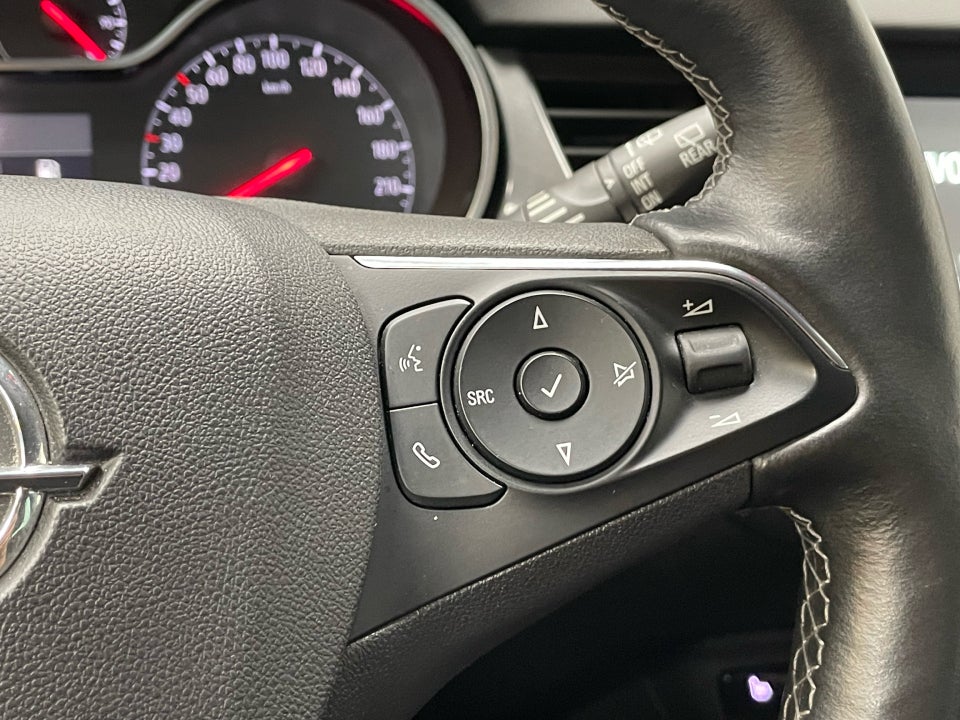 Opel Crossland 1,2 First Edition 5d