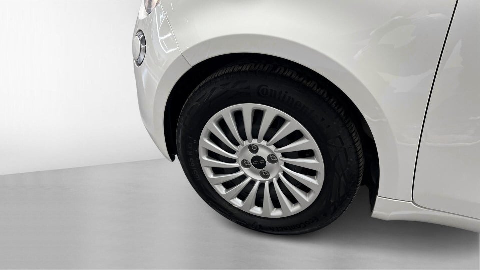 Fiat 500e 24 Action 3d