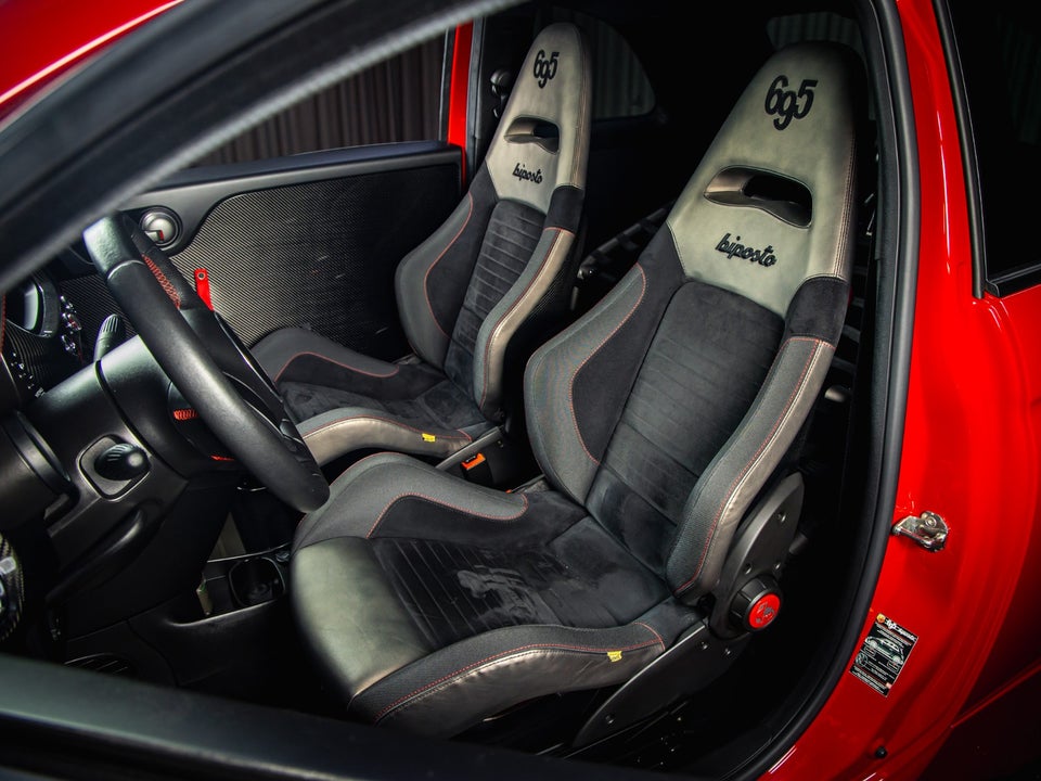 Abarth 695 1,4 Biposto 3d