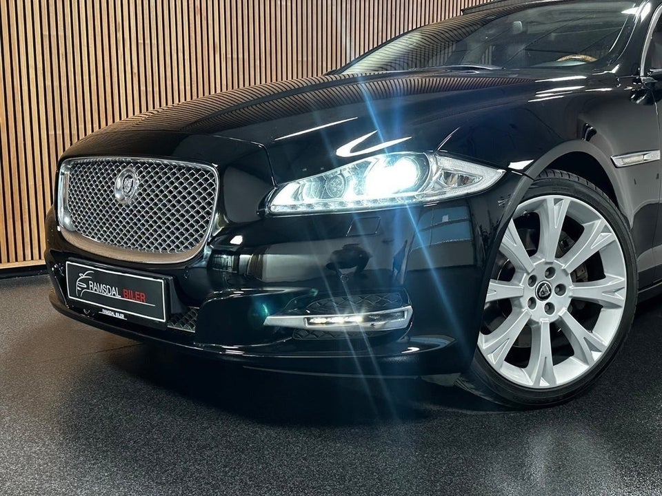 Jaguar XJ 5,0 V8 Portfolio aut. LWB 4d