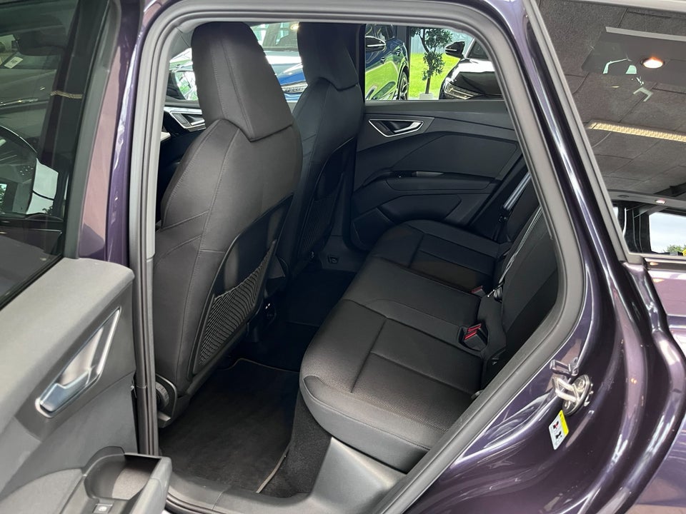 Audi Q4 e-tron 45 Progress 5d