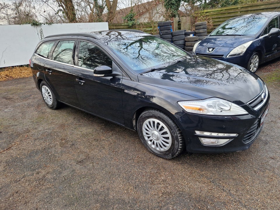 Ford Mondeo 2,0 TDCi 140 Collection stc. 5d