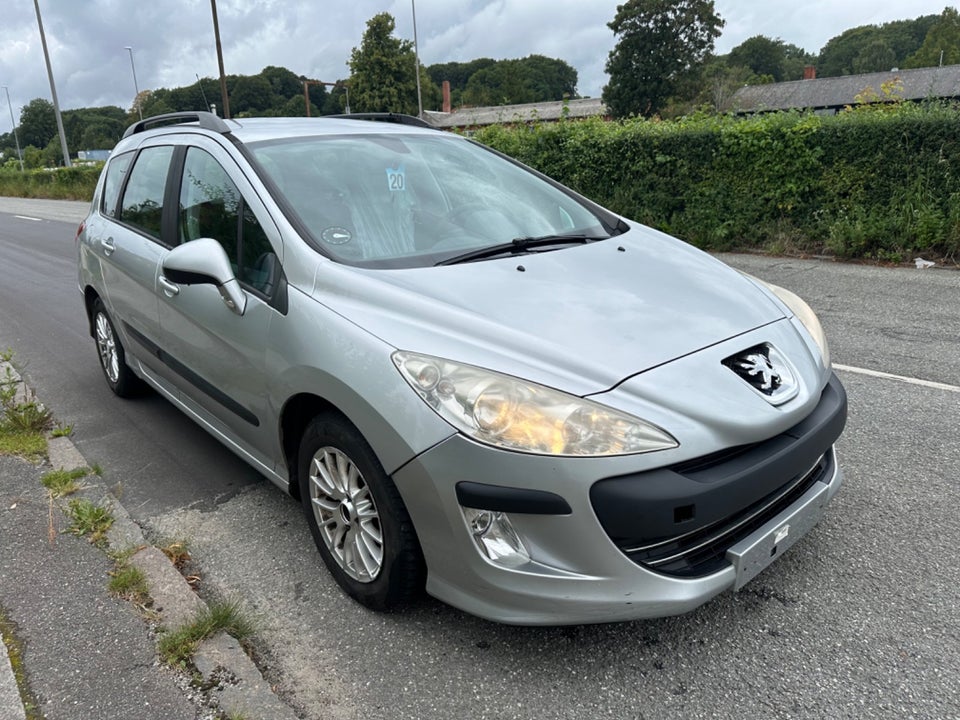 Peugeot 308 1,6 HDi 109 Comfort+ stc. 5d