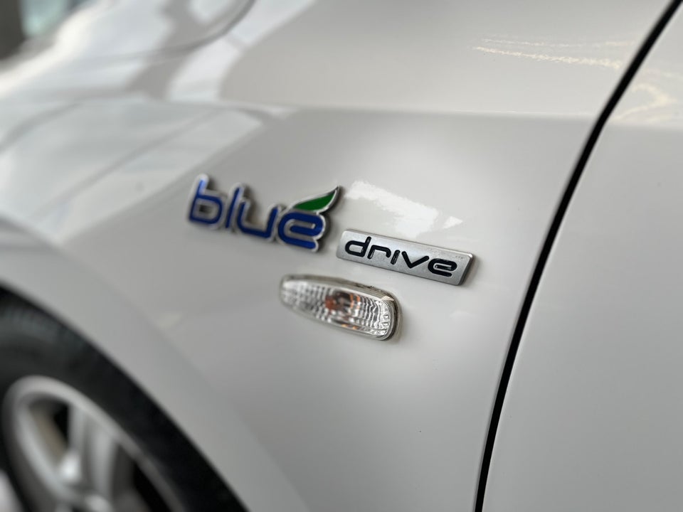 Hyundai i30 1,6 CRDi 90 Classic Sense Eco 5d