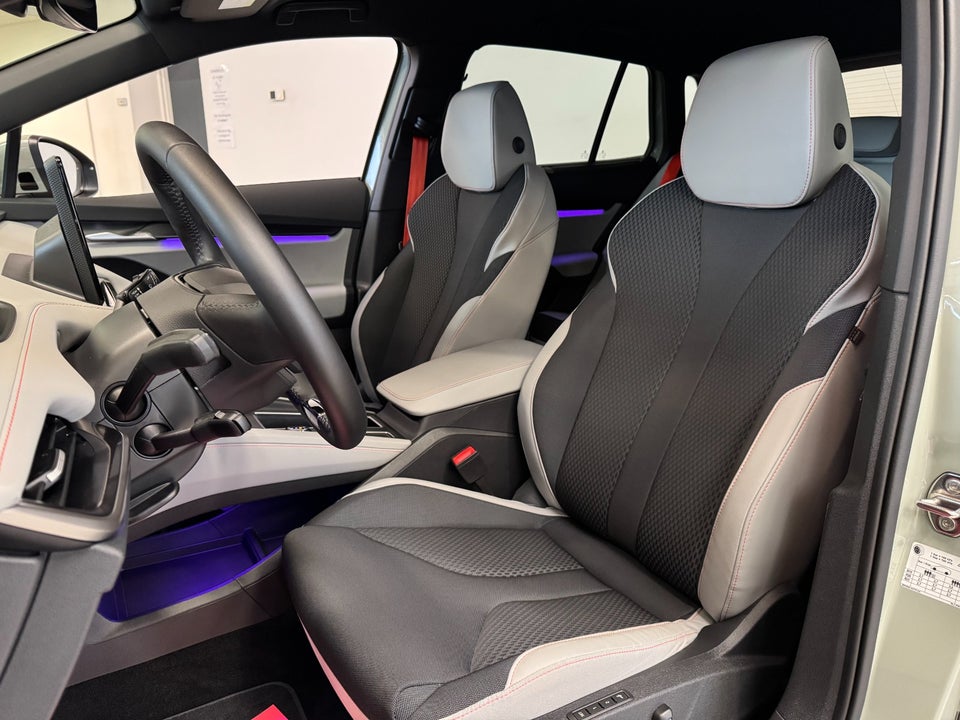 Skoda Elroq 85 iV Lodge 5d