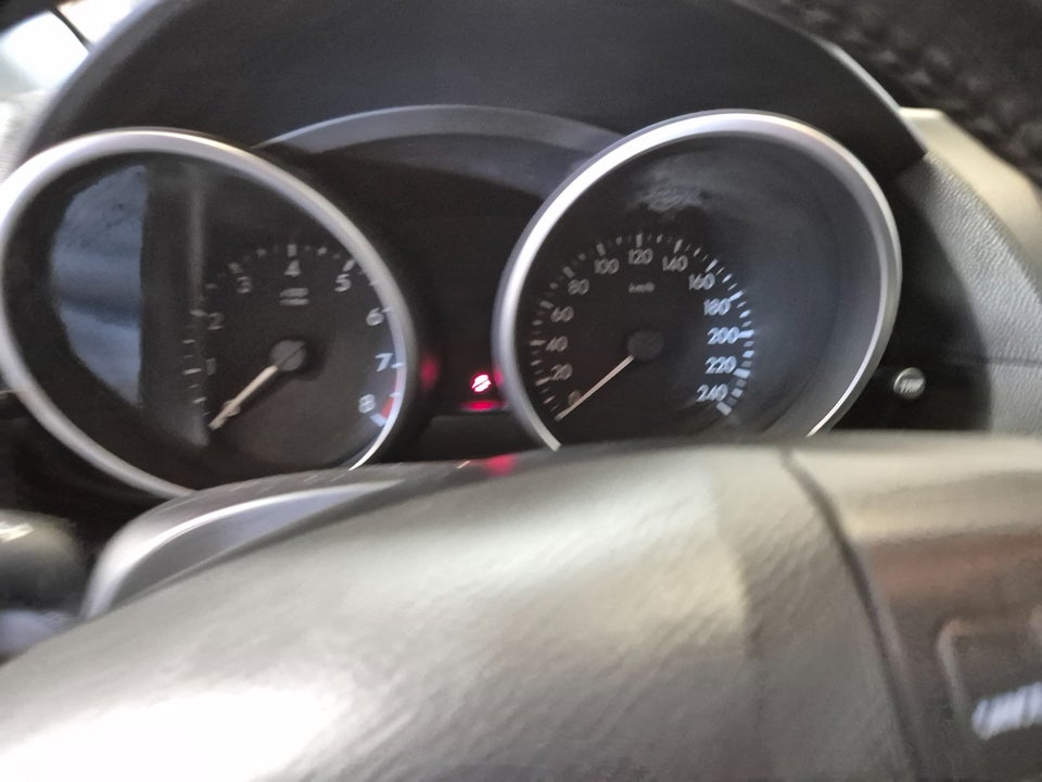 Mazda 5 2,0 Sport 5d