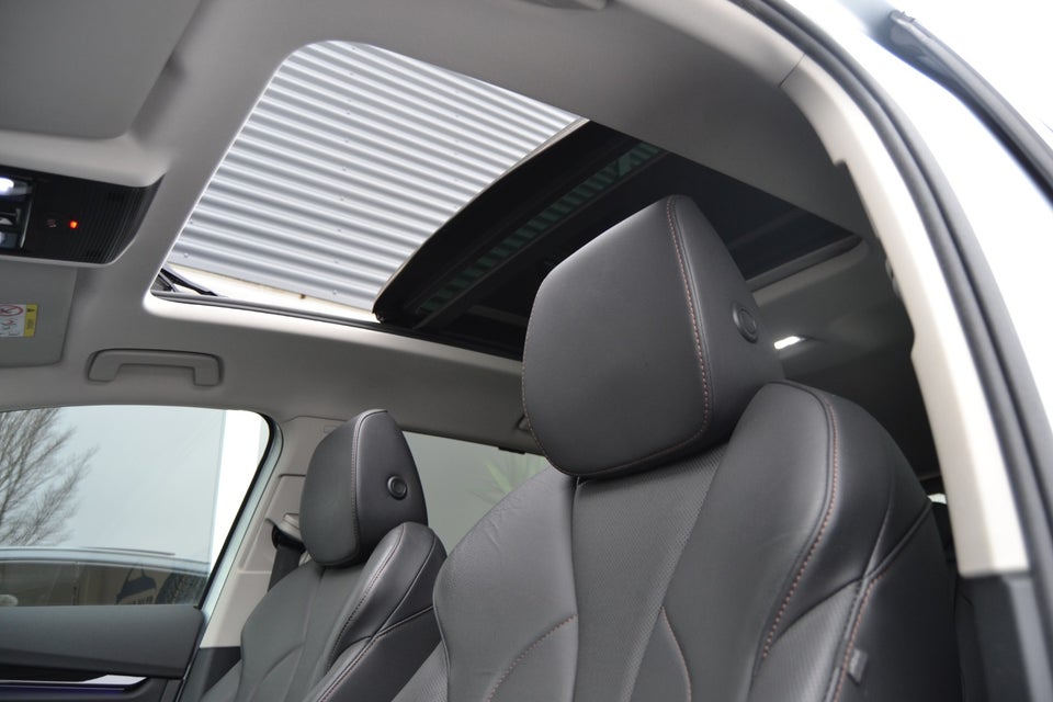 Skoda Enyaq 80 iV Suite 5d