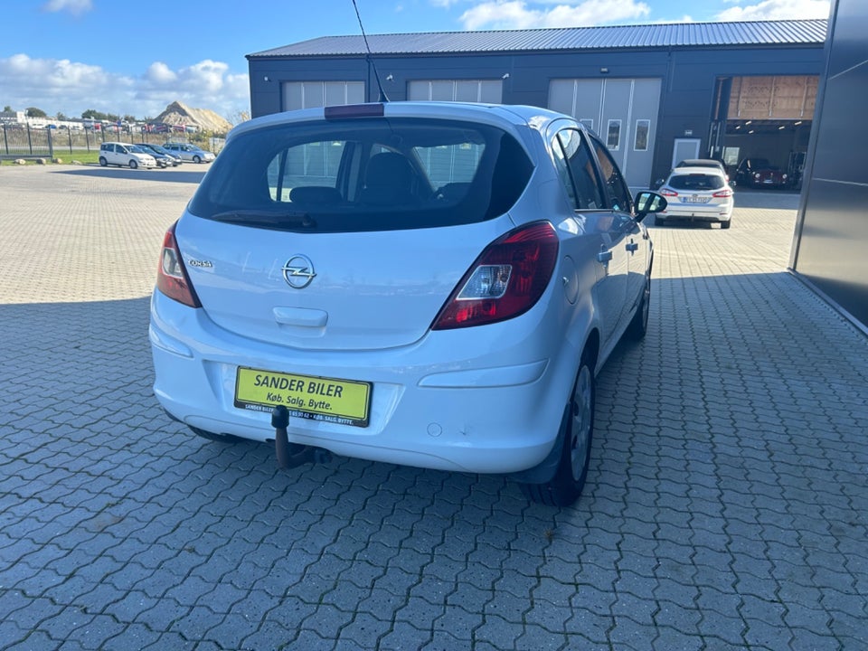 Opel Corsa 1,2 16V Enjoy 5d