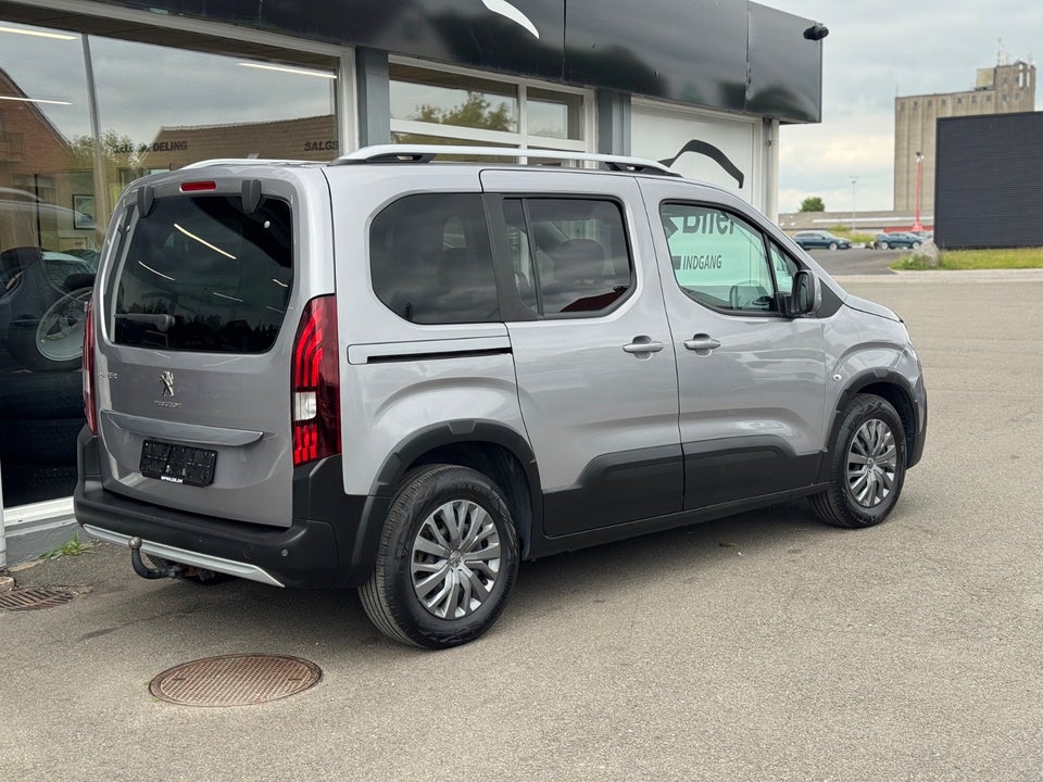Peugeot Rifter 1,5 BlueHDi 130 L1 Allure 5d