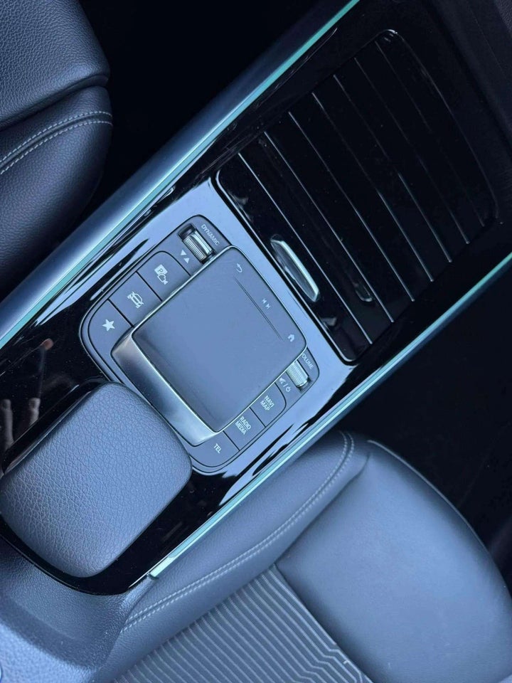 Mercedes EQA250 Progressive 5d