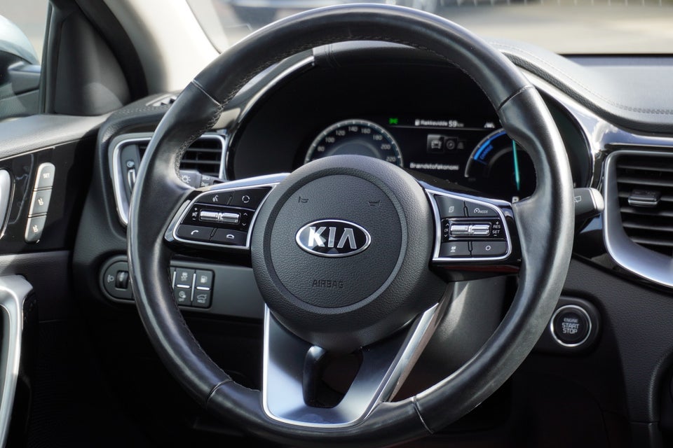 Kia Ceed 1,6 PHEV Upgrade+ SW DCT 5d