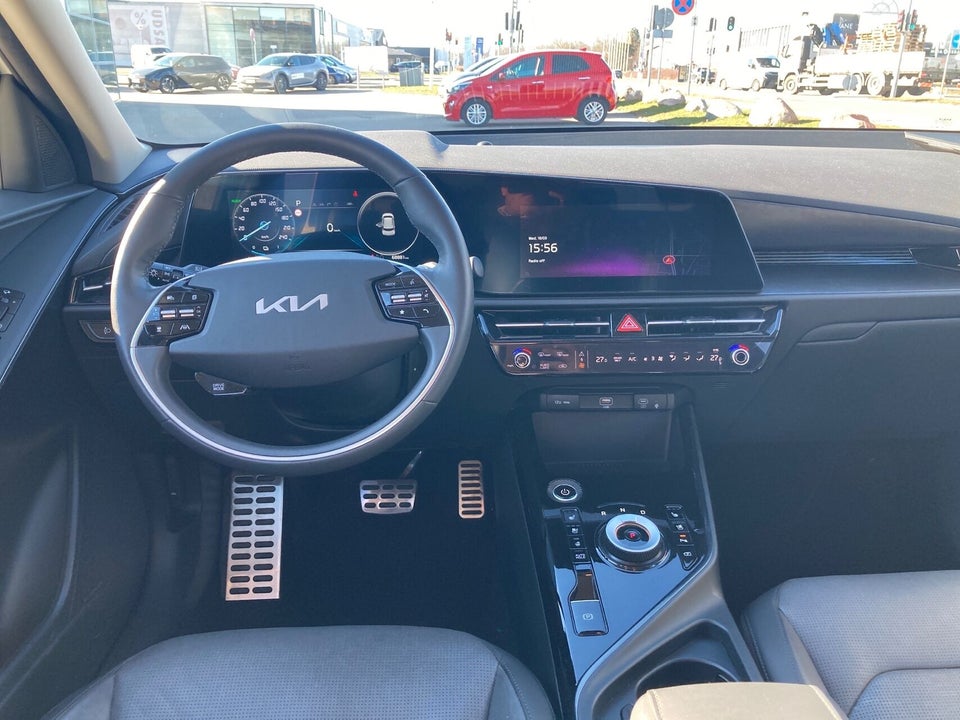 Kia Niro 64 EV Upgrade 5d
