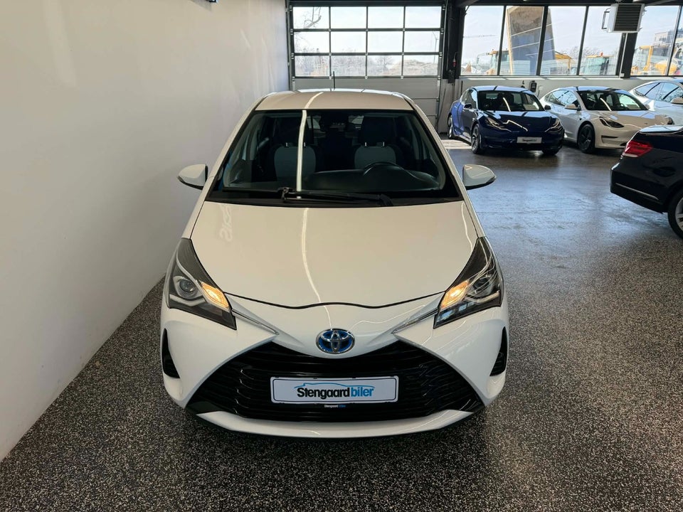 Toyota Yaris 1,5 Hybrid H2 Limited e-CVT 5d