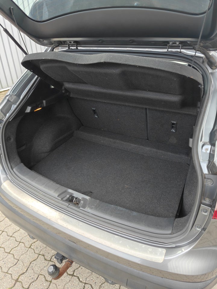 Nissan Qashqai 1,2 Dig-T 115 Visia 5d