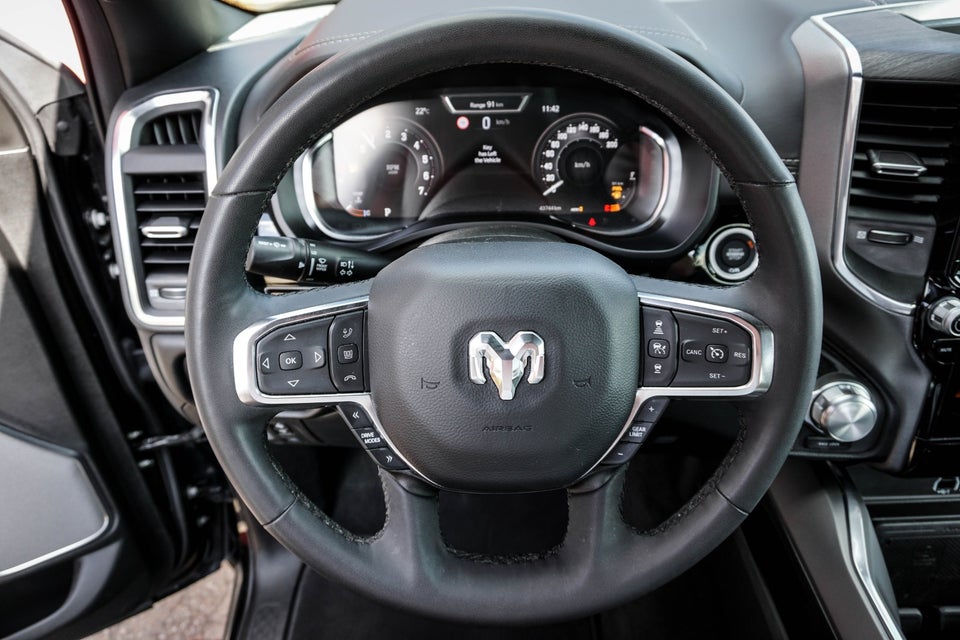 Dodge RAM 1500 3,0 Laramie Premium Night aut. 4d