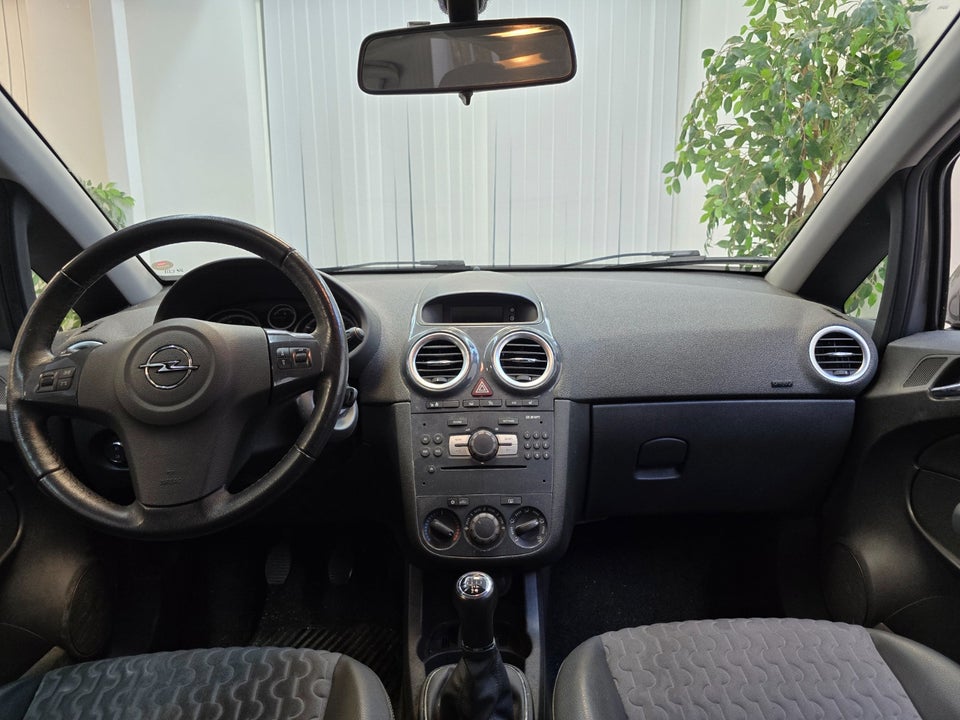 Opel Corsa 1,3 CDTi 95 Cosmo eco 5d