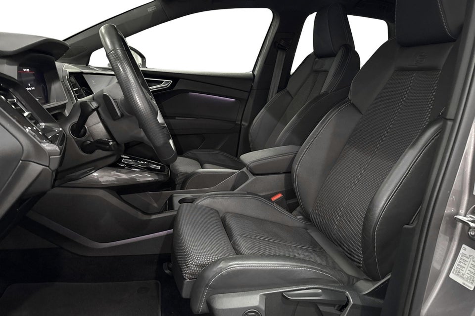 Audi Q4 e-tron 40 Attitude S-line 5d
