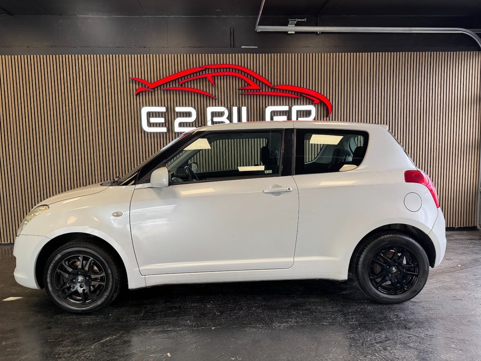 Suzuki Swift 1,3 GL 3d