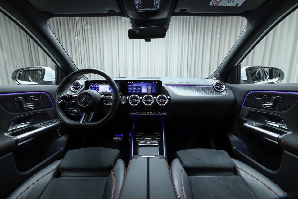 Mercedes EQA350 AMG Premium 4Matic 5d