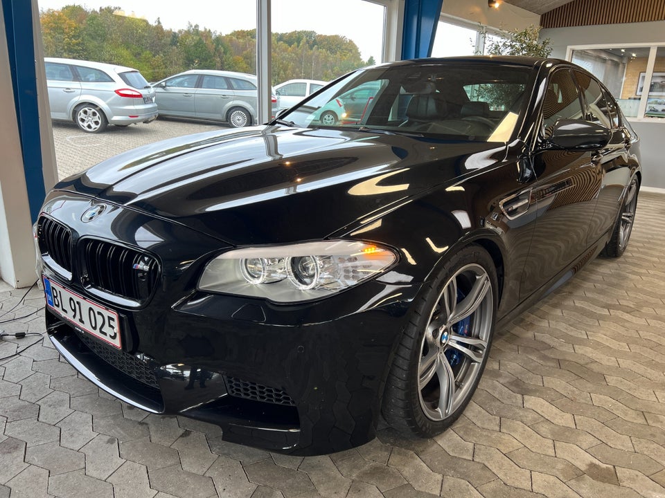 BMW M5 4,4 aut. 4d