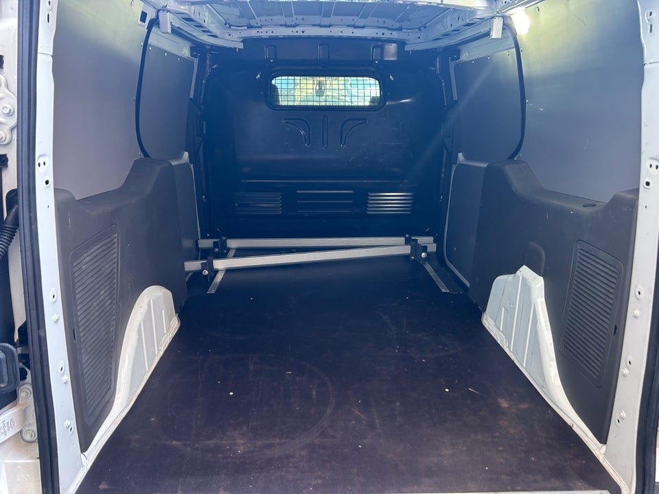 Ford Transit Connect 1,5 EcoBlue Trend lang