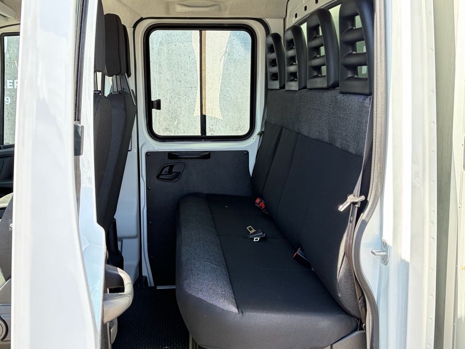 Iveco Daily 3,0 35S18 4100mm Db.Kab AG8