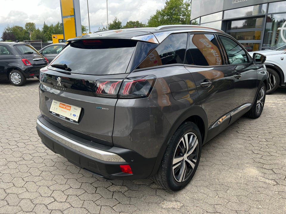 Peugeot 3008 1,6 Hybrid First Selection EAT8 5d