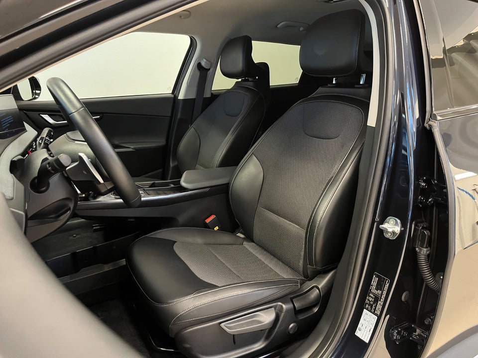 Kia EV6 77 Long Range Performance AWD 5d