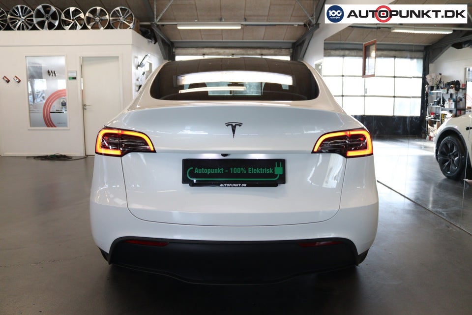 Tesla Model Y Long Range RWD 5d