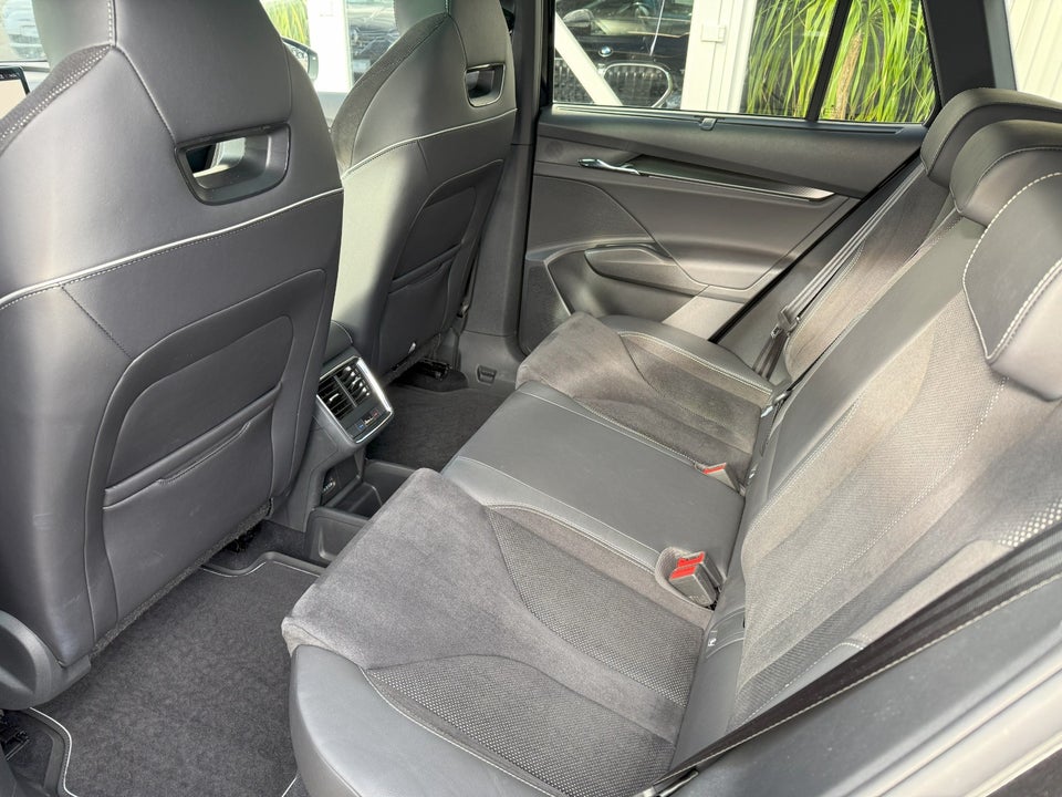 Skoda Enyaq 80 iV Sportline 5d