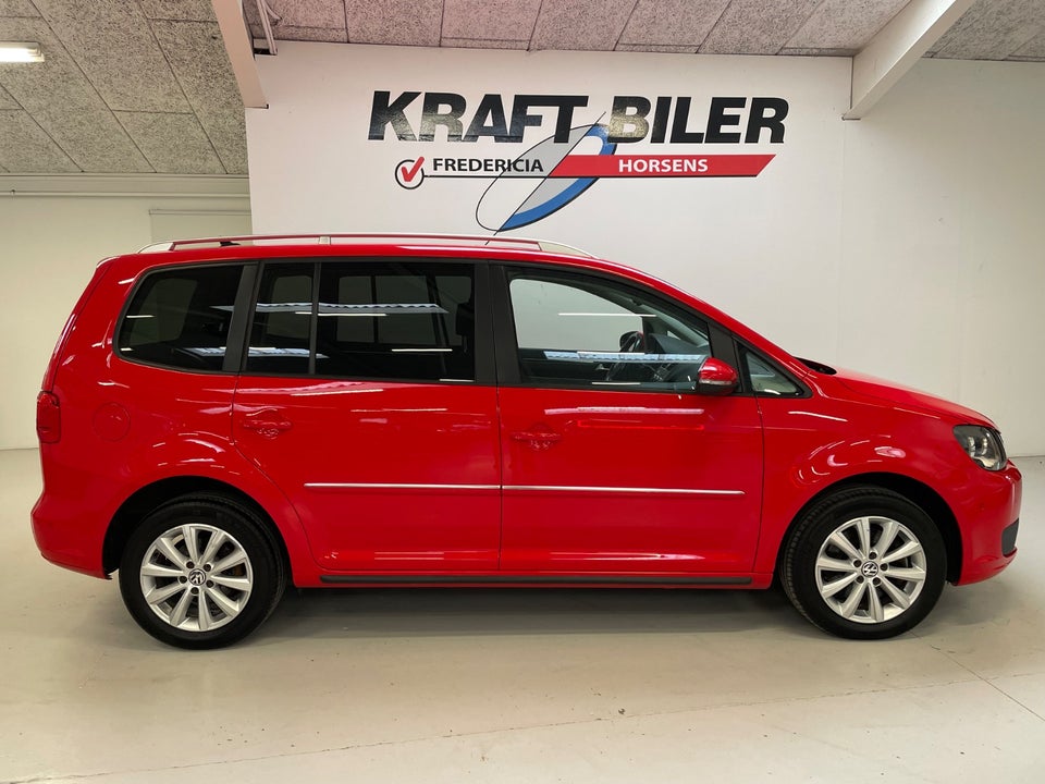 VW Touran 2,0 TDi 140 Highline DSG BMT Van 5d