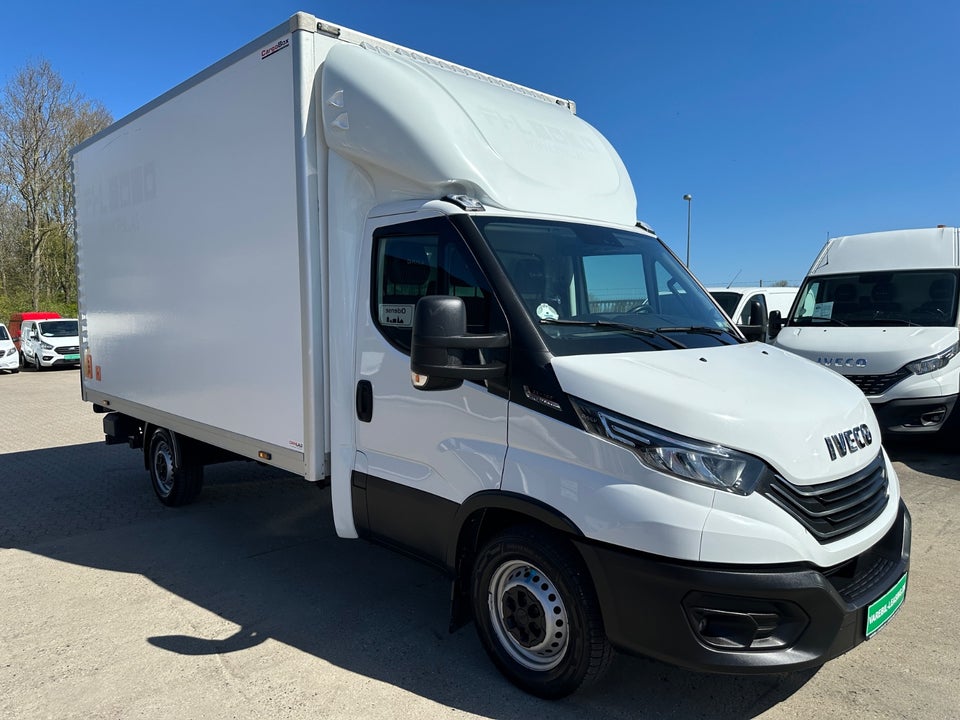 Iveco Daily 3,0 35S18 16m³ Van AG8