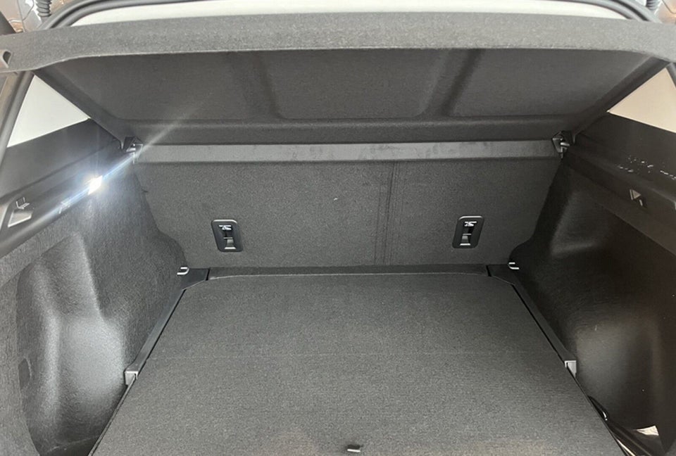 MG MGS5 64 Luxury 5d