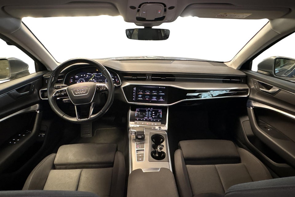 Audi A6 50 TFSi e Sport quattro S-tr. 4d