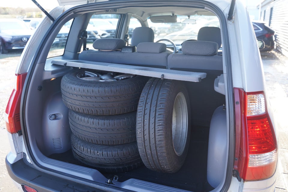 Hyundai Matrix 1,6 GL aut. 5d