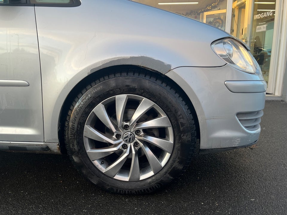 VW Touran 1,9 TDi 105 BlueMotion 7prs 5d