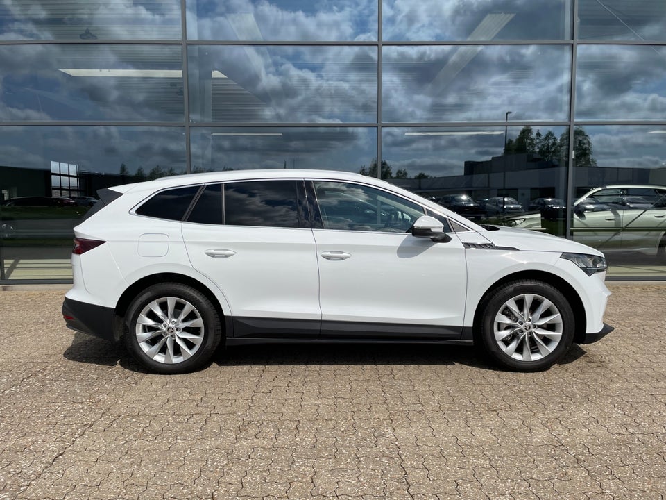 Skoda Enyaq 85 iV Loft 5d
