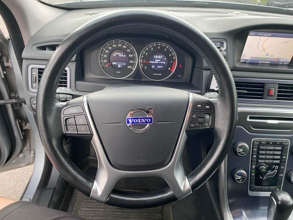 Volvo V70 1,6 T4 180 aut. 5d