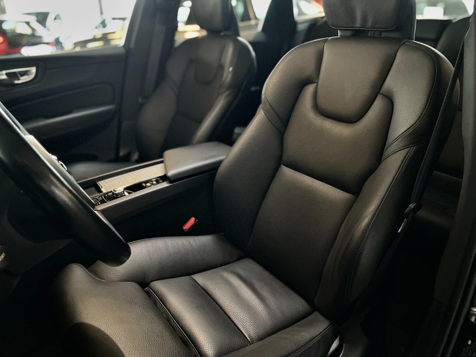 Volvo XC60 2,0 T6 ReCharge Inscription aut. AWD 5d