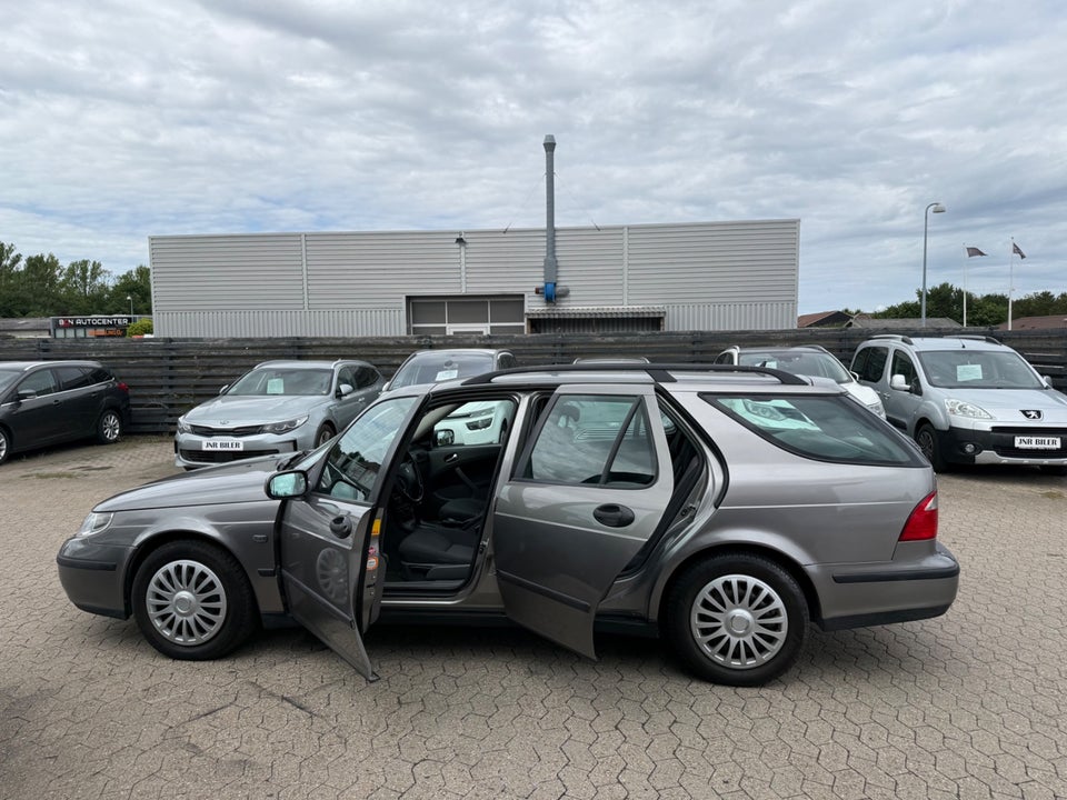Saab 9-5 2,0 T Linear Estate aut. 5d