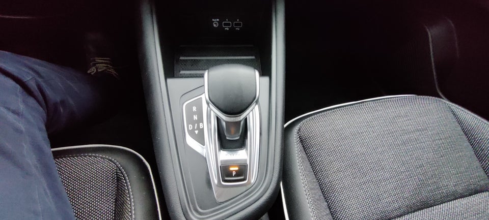 Renault Captur 1,6 E-Tech Intens 5d