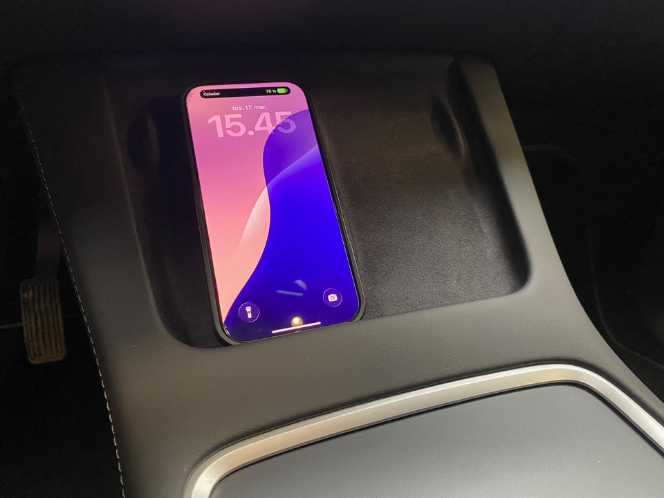 Tesla Model Y Long Range AWD 5d