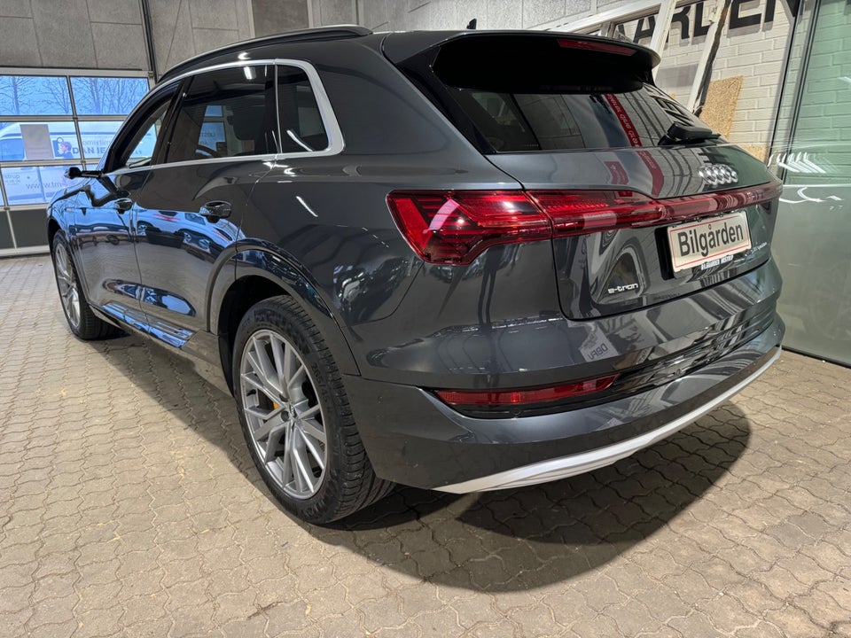 Audi e-tron 55 Advanced quattro 5d